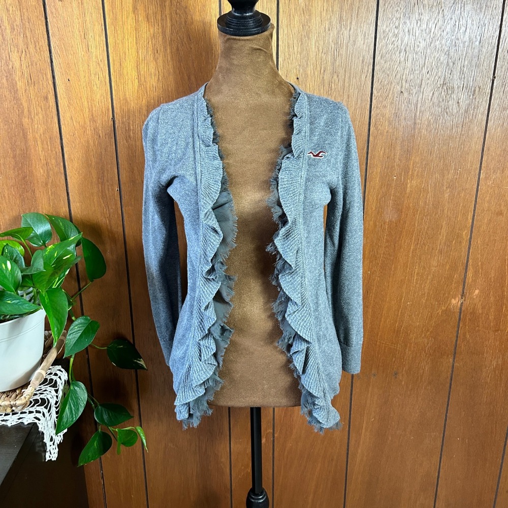 Vintage y2k Hollister Gray Ruffle Front Cardigan Sweater Women's Small - Picture 2 of 9